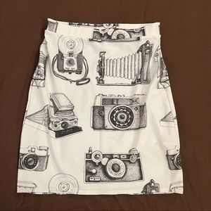 Camera Motif Skirt